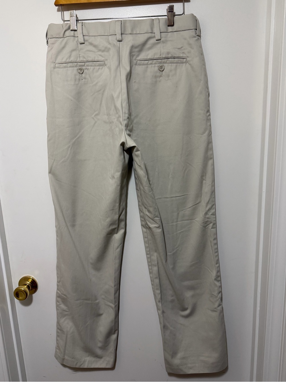 Men's Classic Straight Fit Khaki Pants 32x32